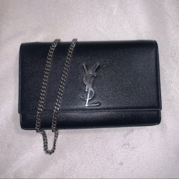 SAINT LAURENT | KATE MEDIUM CHAIN BAG IN GRAIN DE POUDRE LEATHER - Picture 8 of 8